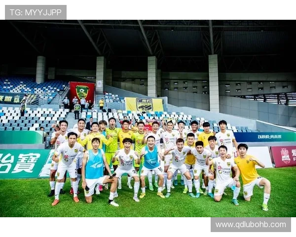 广州队新阵容亮相，备受期待在新赛季中展现更强实力